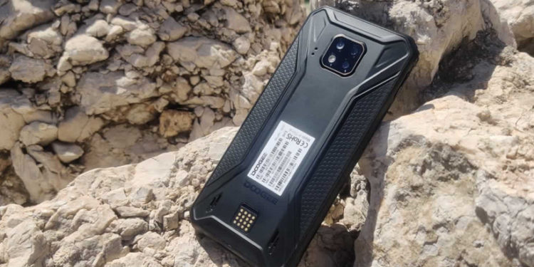 ОБЗОР DOOGEE S95 — китайский «бронепоезд»   
